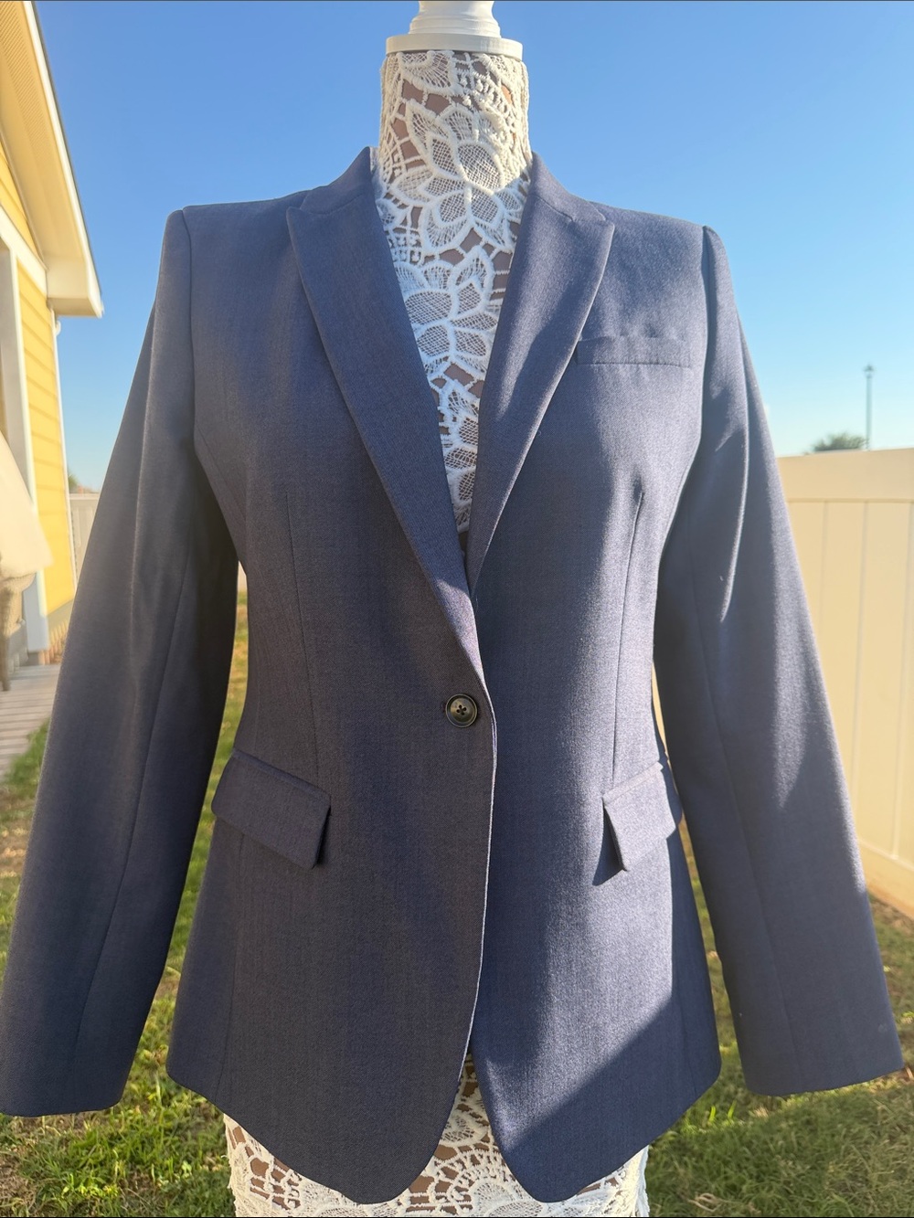 Classic Corporate Chic 95% Wool Buisness Casual Single Button Old Money Blazer